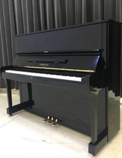 Yamaha U1 Upright Piano For Sale