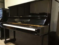 Yamaha U3 Upright Piano For Sale