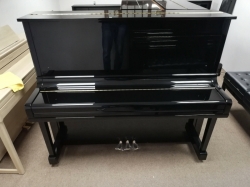YAMAHA U3 BLACK GLOSSY UPRIGHT PIANO WITH NEW ADJUSTABLE BENCH