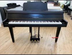 Yamaha Digital Grand Piano DGP1 with Bench