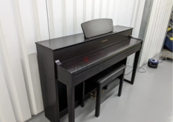 Yamaha Clavinova CLP545  Rosewood Digital Piano 