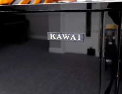 Kawai CL3 Upright Piano with Bench