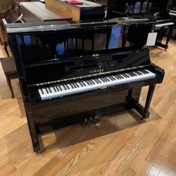 Yamaha U1H  Upright Piano with Bench