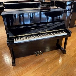 Yamaha MC301 Upright Piano Made In Japan