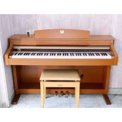 Yamaha CLP230 Cherrywood With Bench 