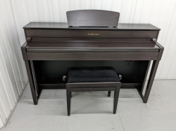 Yamaha Clavinova CLP 645 Digital Piano with 6 Month Warranty